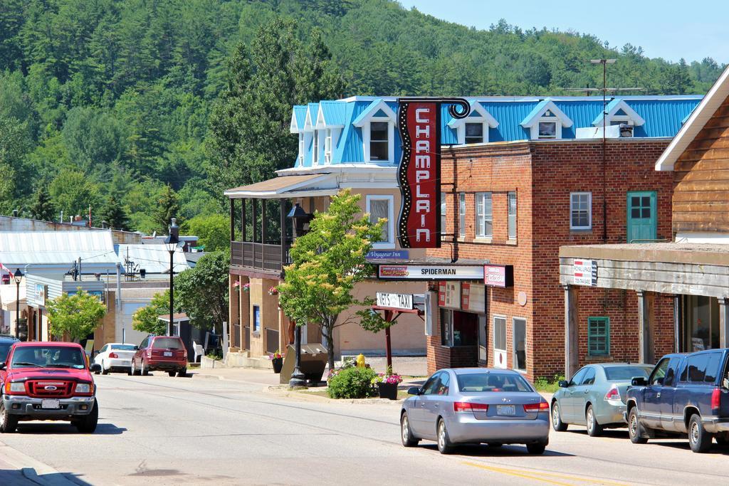 Le Voyageur Inn Mattawa Eksteriør billede