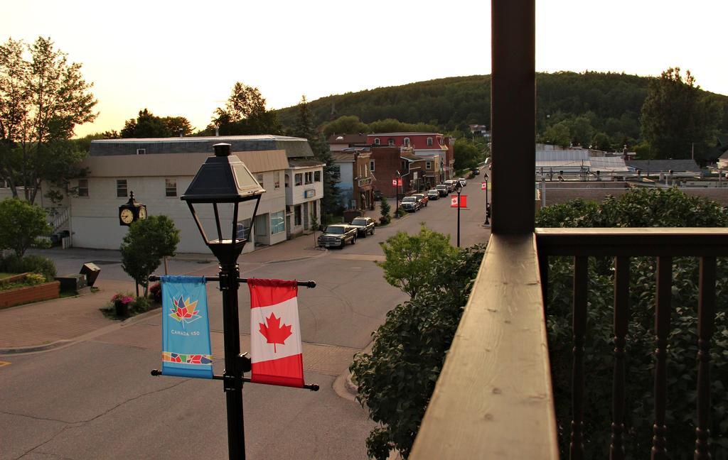 Le Voyageur Inn Mattawa Eksteriør billede