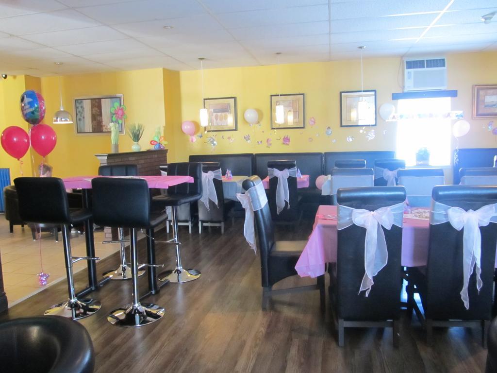 Le Voyageur Inn Mattawa Eksteriør billede